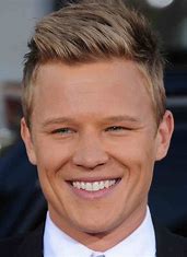 Christopher Egan